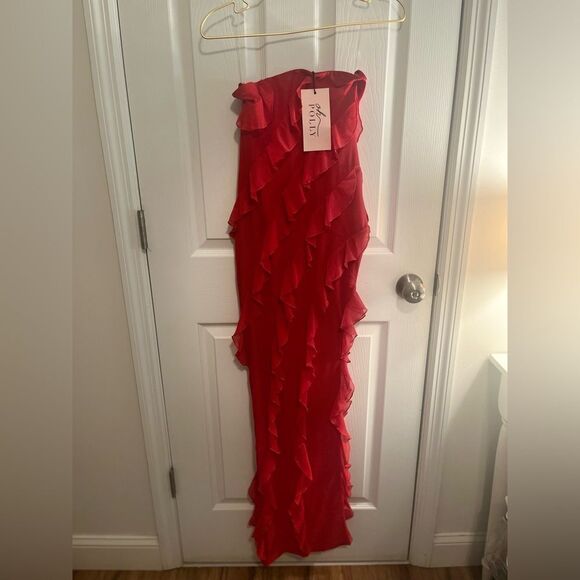 Oh Polly Nevali Bandeau Ruffle Dress NWT! - Picture 3 of 10
